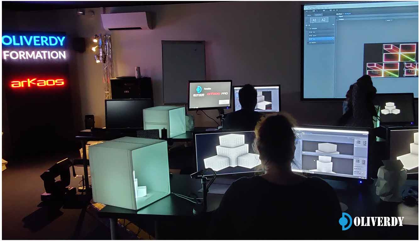 ArKaos MediaMaster Pro - Interface de contrôle MIDI